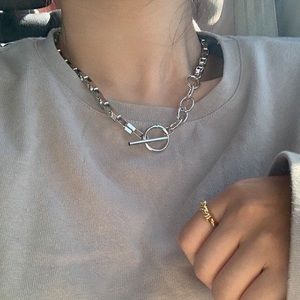 NWOT 18K white gold plated choker necklace